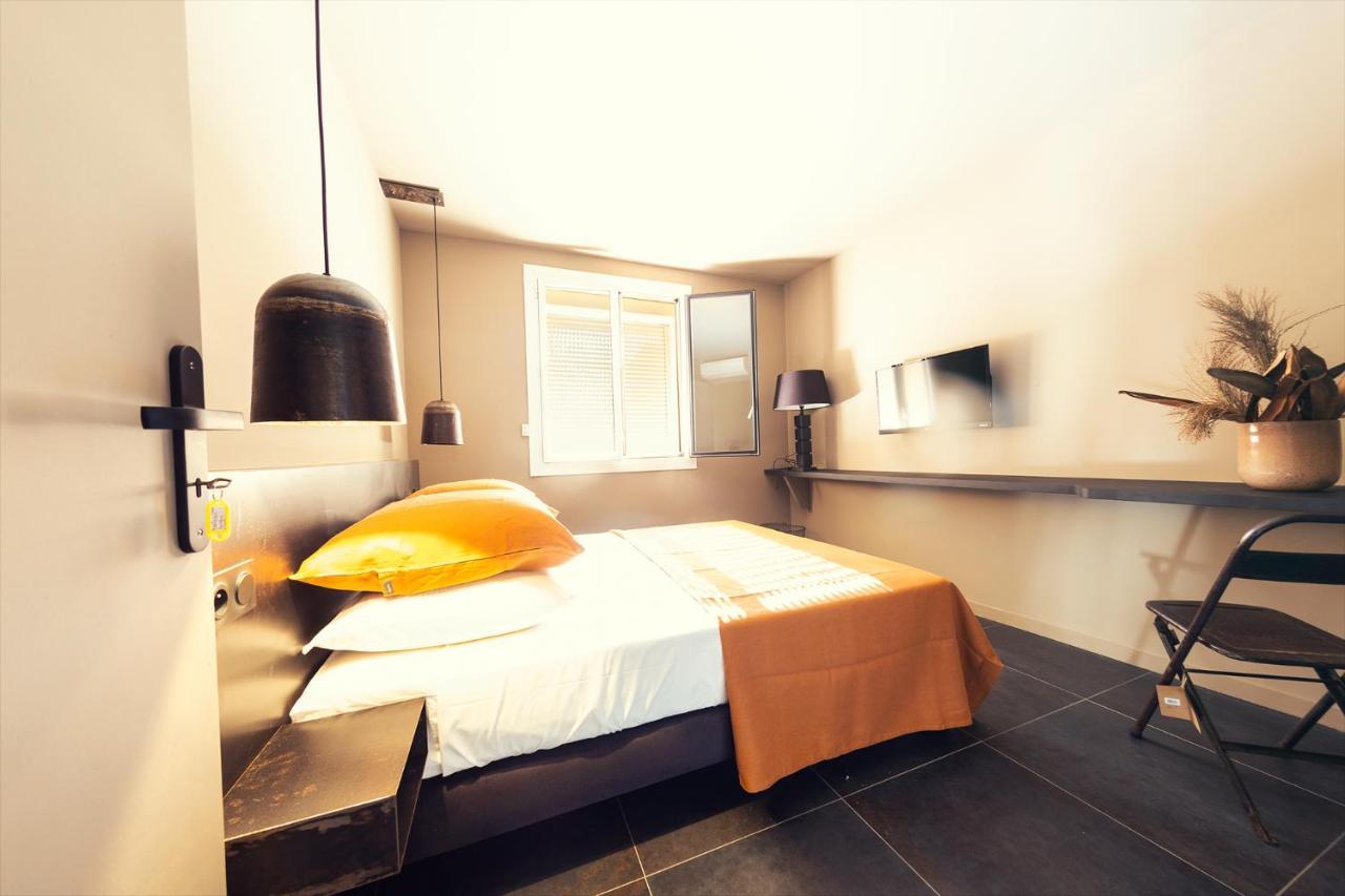 チュイル El Pati Bed & Breakfast エクステリア 写真